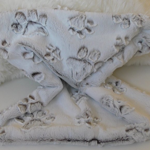 Pet Comforting Calming Blanket - Picture 5 of 6